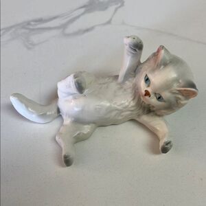 Lefton White Ceramic Cat Accent Decor 4.5x2.5